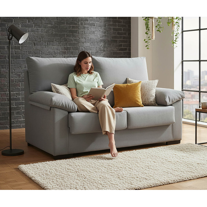 Sofá dos plazas Rubén 140 cm.